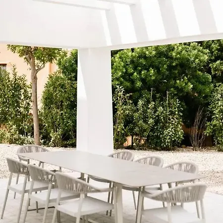 Spacious In With Private Pool Villa Javea